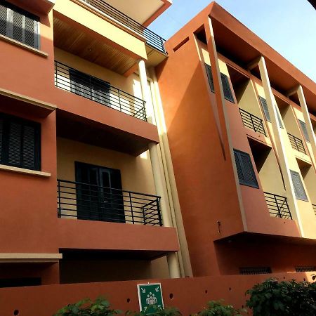 Les Residences MAMOUNE Dakar Extérieur photo